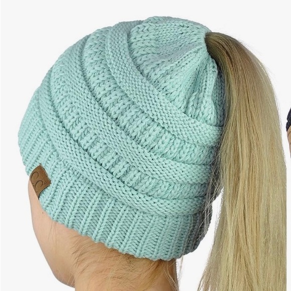 Set of C.C BeanieTail Kids'  Ponytail Beanie & Gloves - Picture 3 of 6